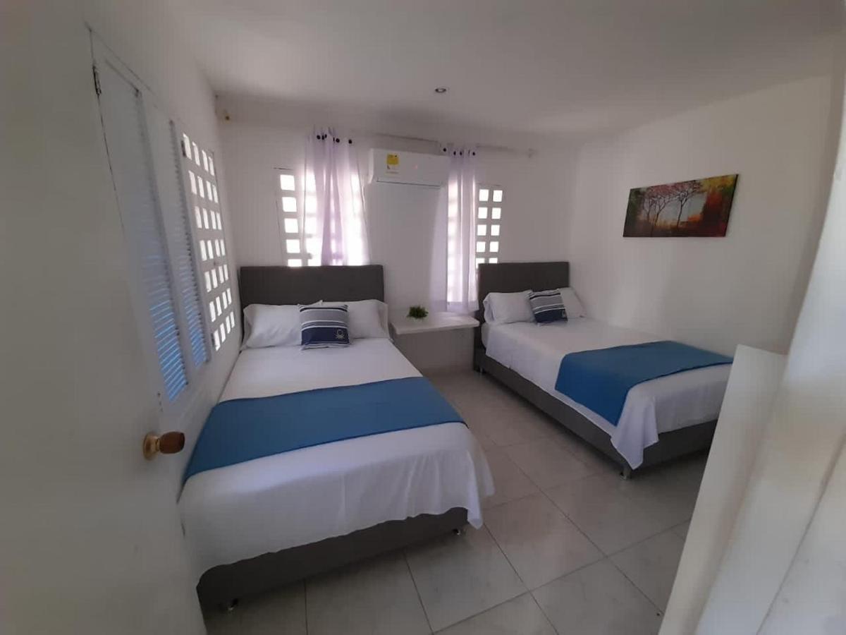 Tita'S Airport Hotel Cartagena Eksteriør billede