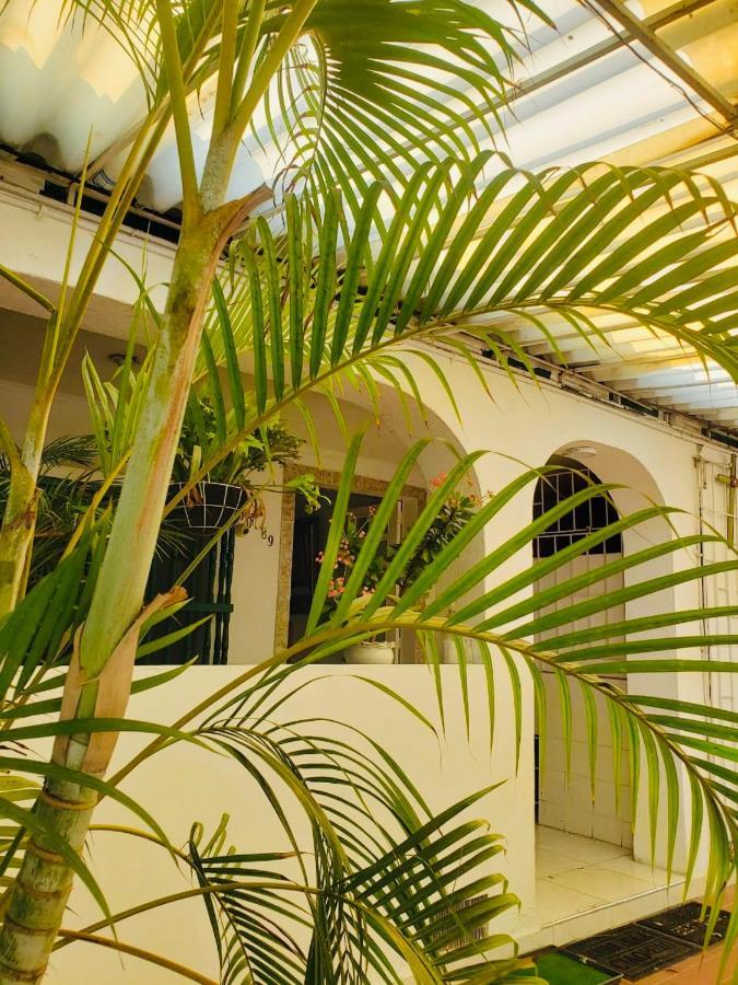 Tita'S Airport Hotel Cartagena Eksteriør billede